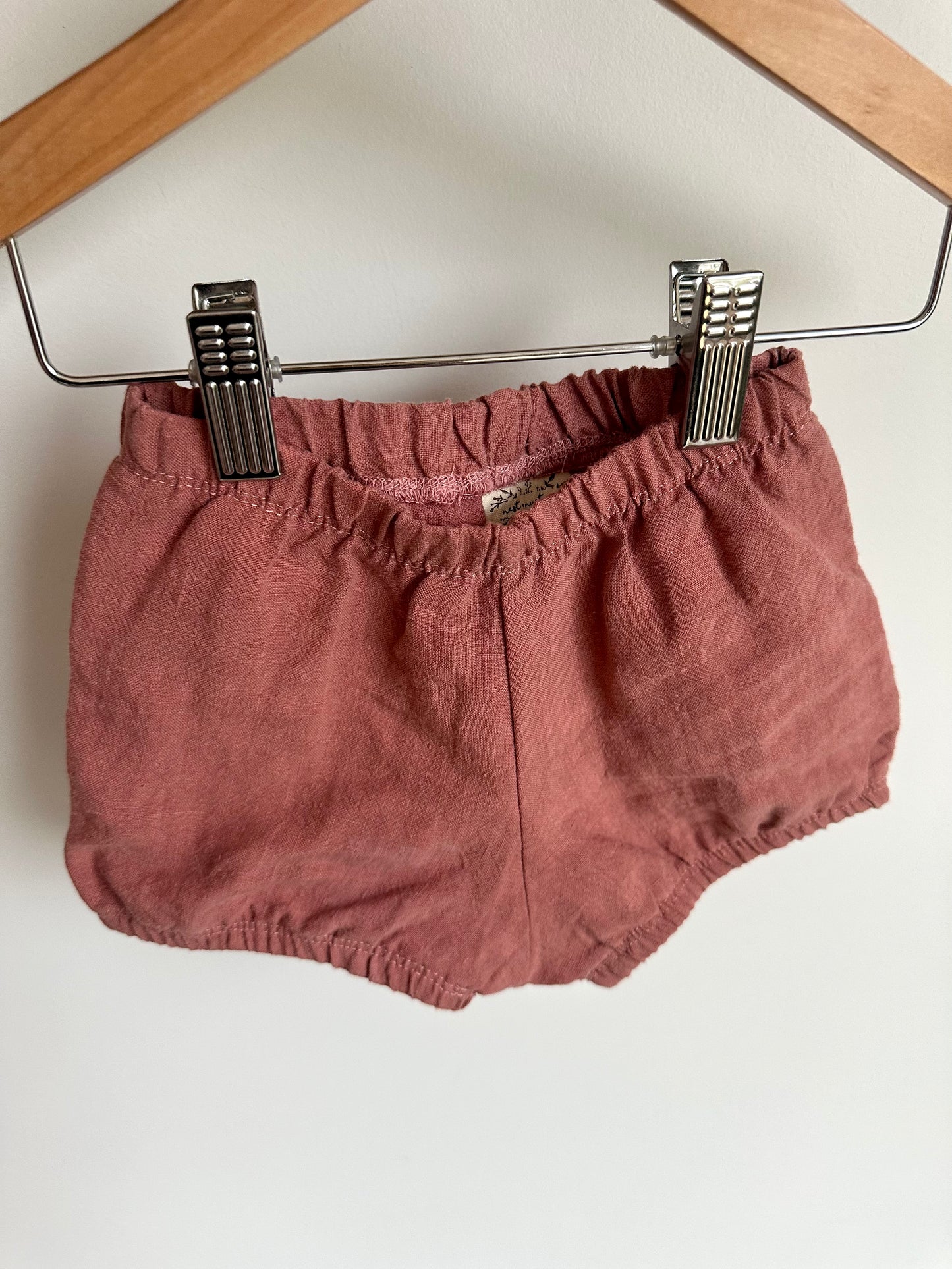 White Top + Crimson Shorts Set / 12-24m