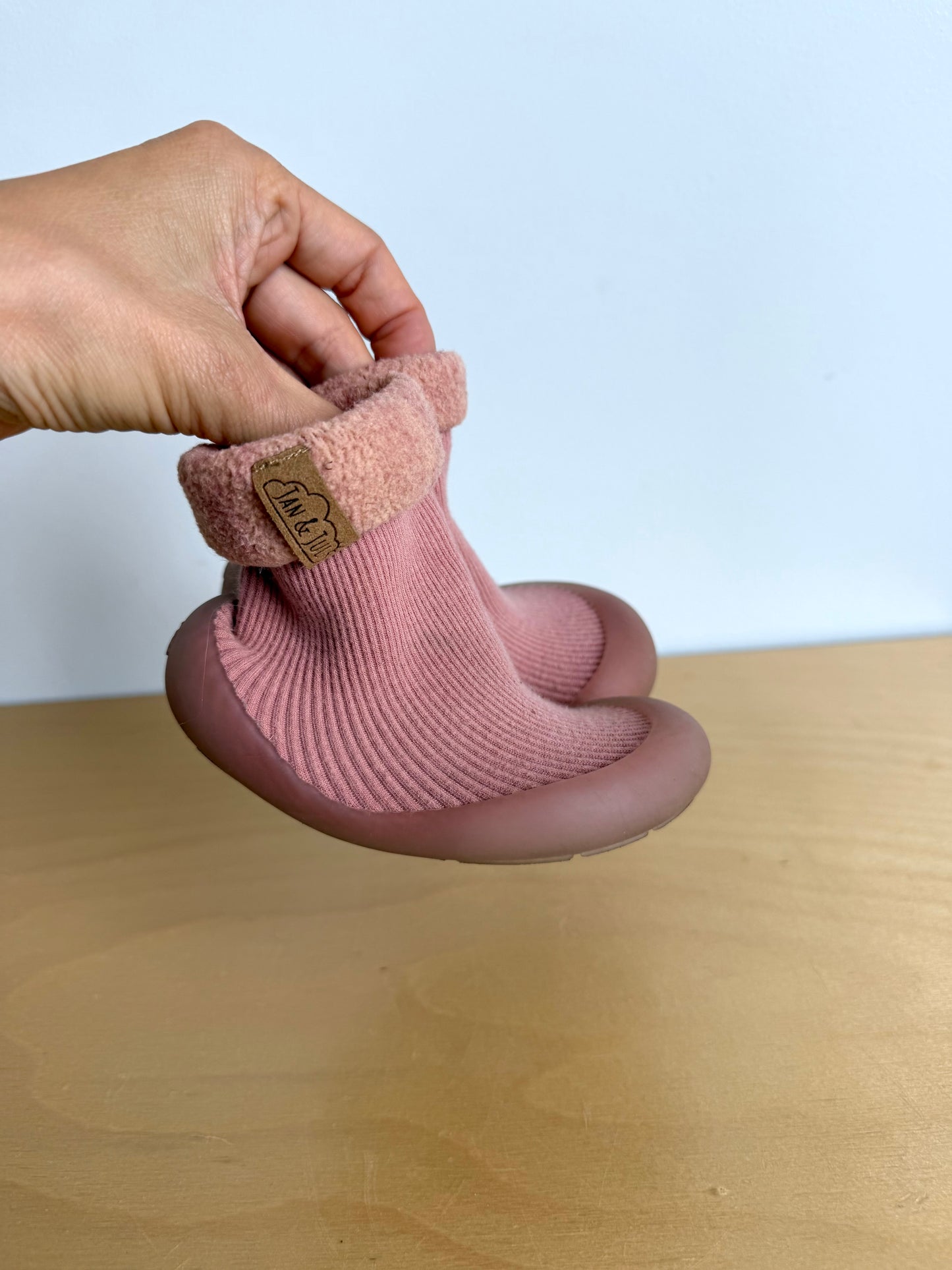 Jan & Jul Pink Sock Shoes / Size 6 Toddler