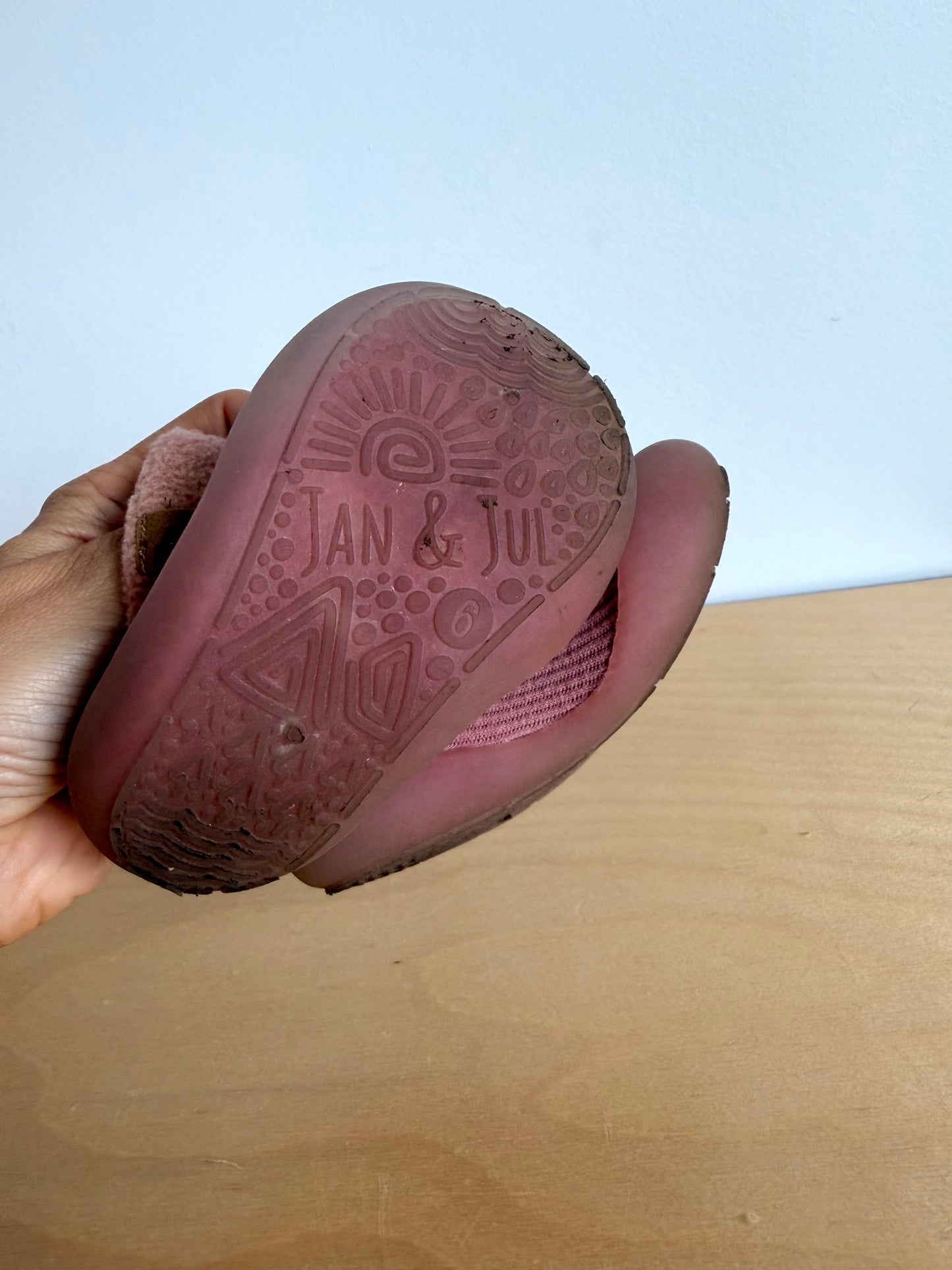 Jan & Jul Pink Sock Shoes / Size 6 Toddler