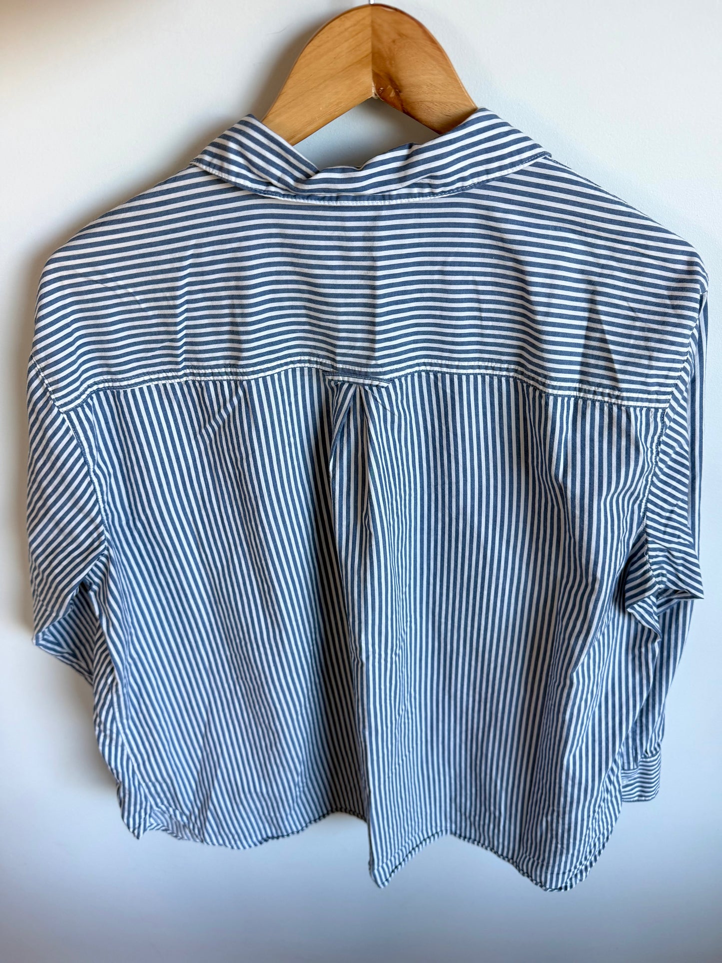 Striped Button Up Maternity Top / Large
