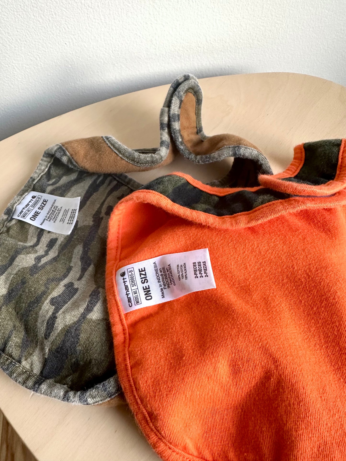 Carhartt 2 Bibs / 6-12m?