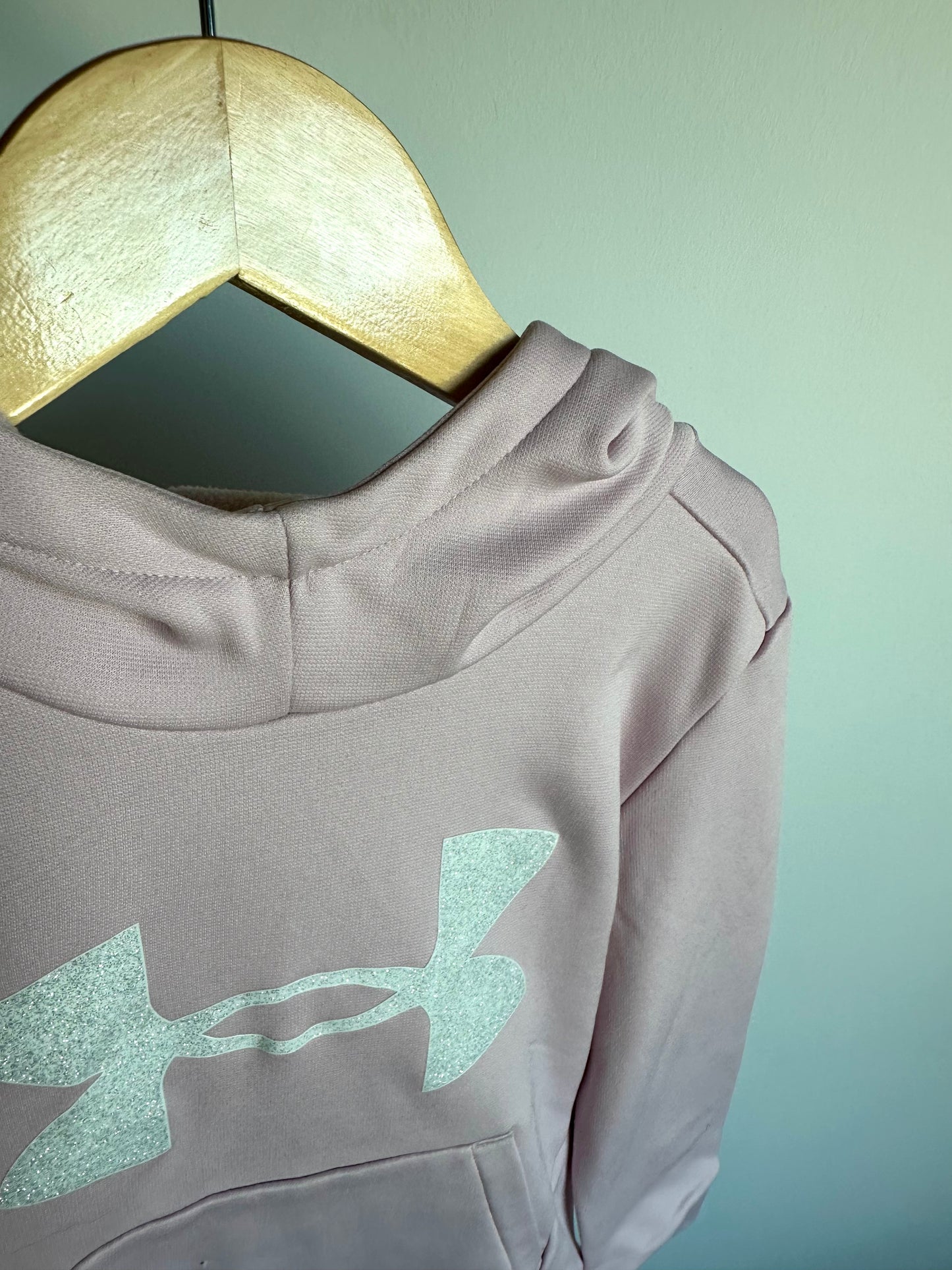 Pink Under Armour Hoodie / 8 years