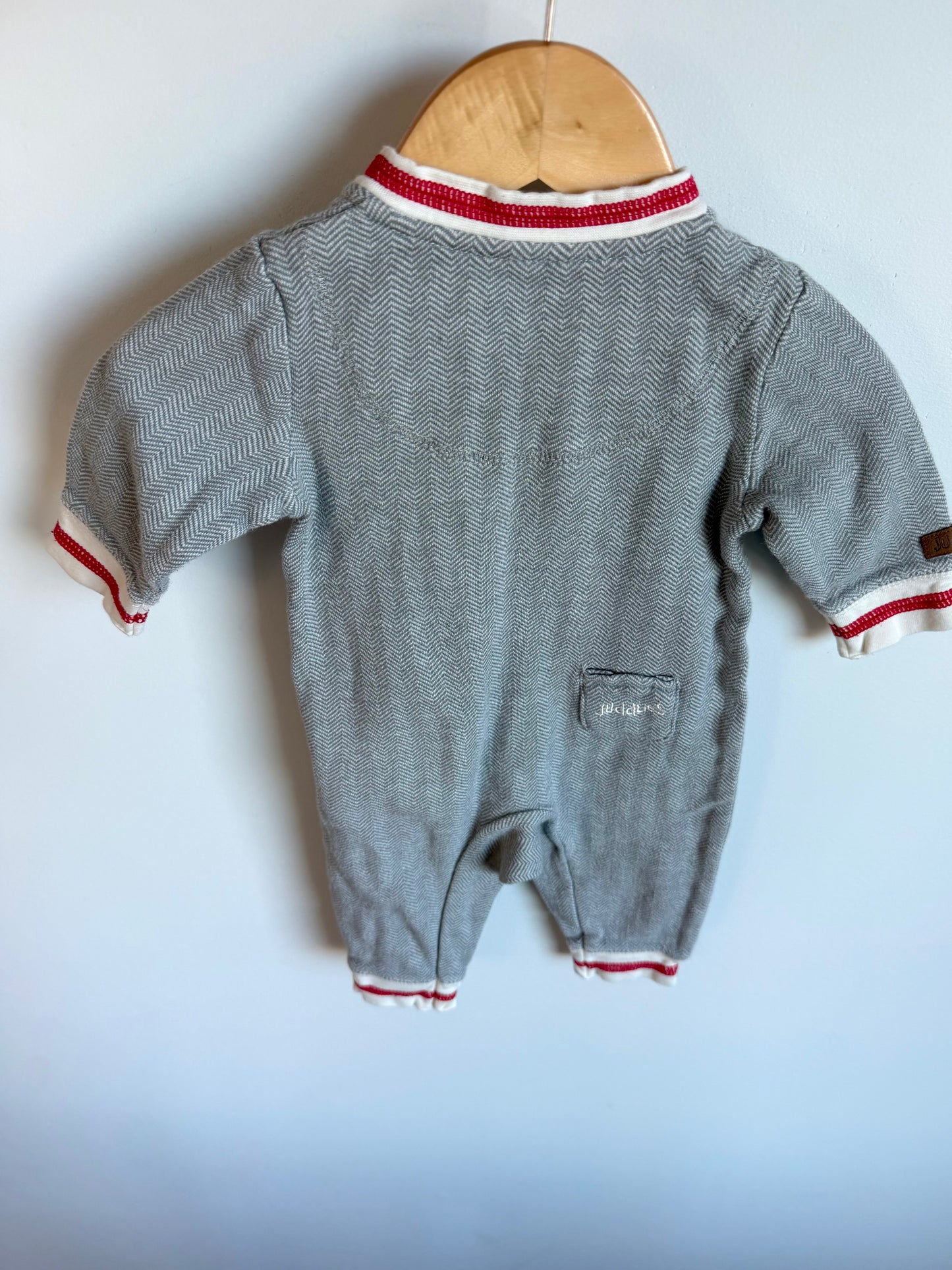 Grey with Red Trim Sleeper / 3-6m
