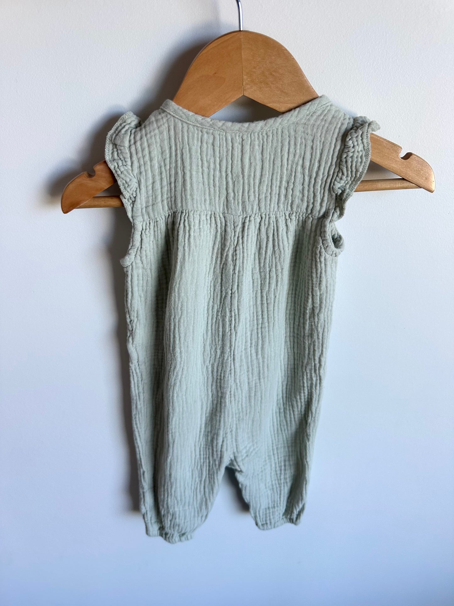 Sage Muslin Jumpsuit / 6-12m