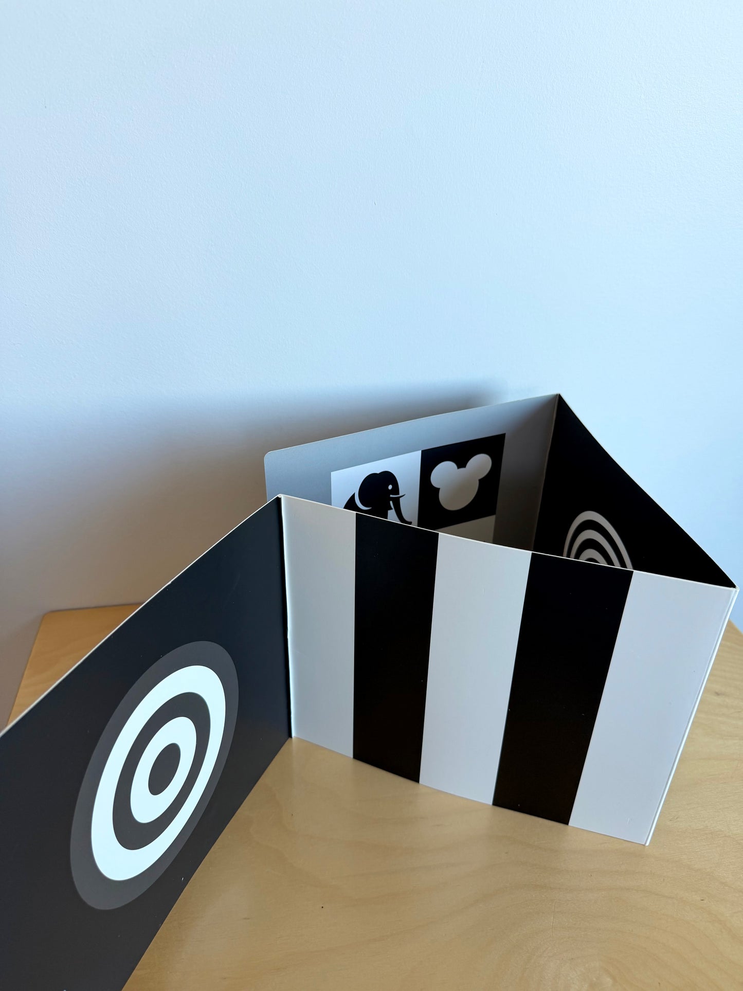 Sensory High Contrast Board Newborn