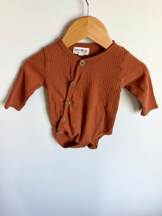 Copper Side Buttons Bodysuit / 6-9m