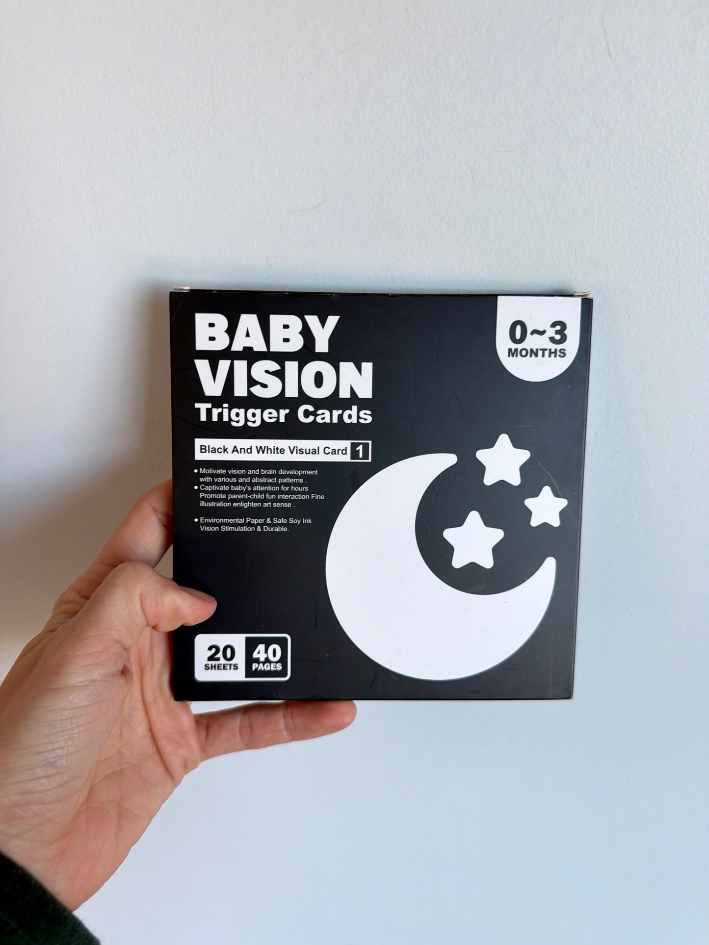 Black + White Vision Trigger Cards / 0-3m