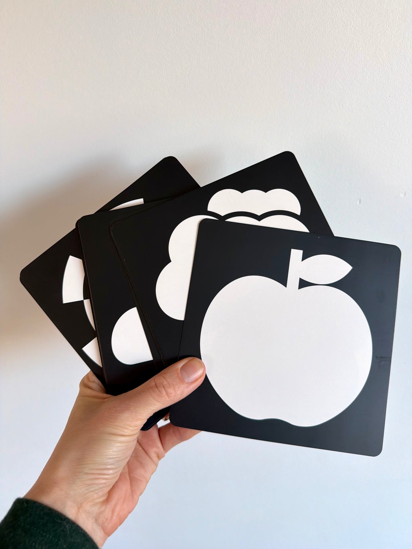 Black + White Vision Trigger Cards / 0-3m