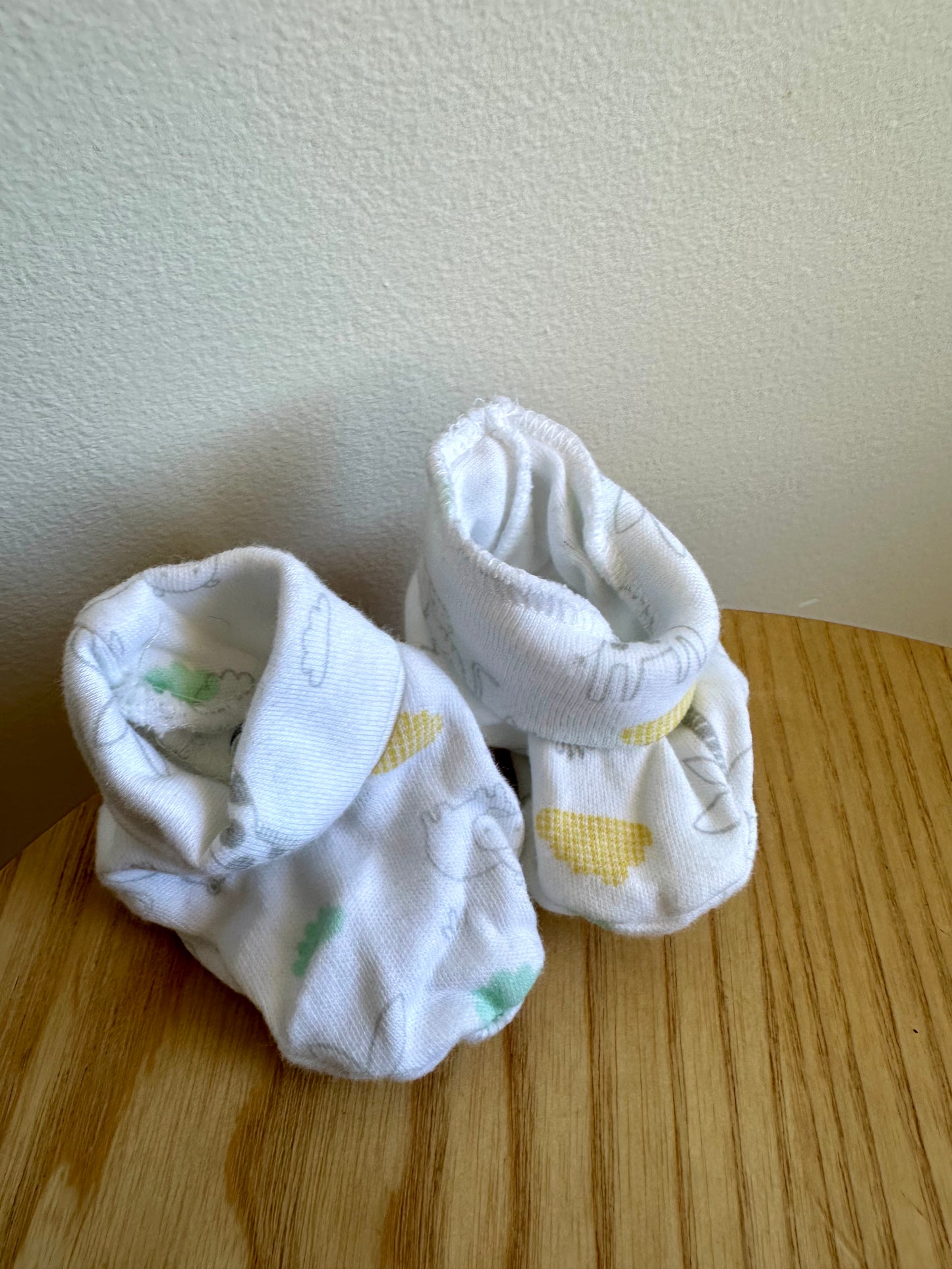 Animal White Slippers / 0-9m