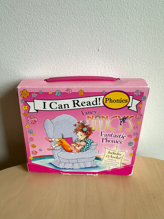 Fancy Nancy Phonics Book Set (12) / 4+ years