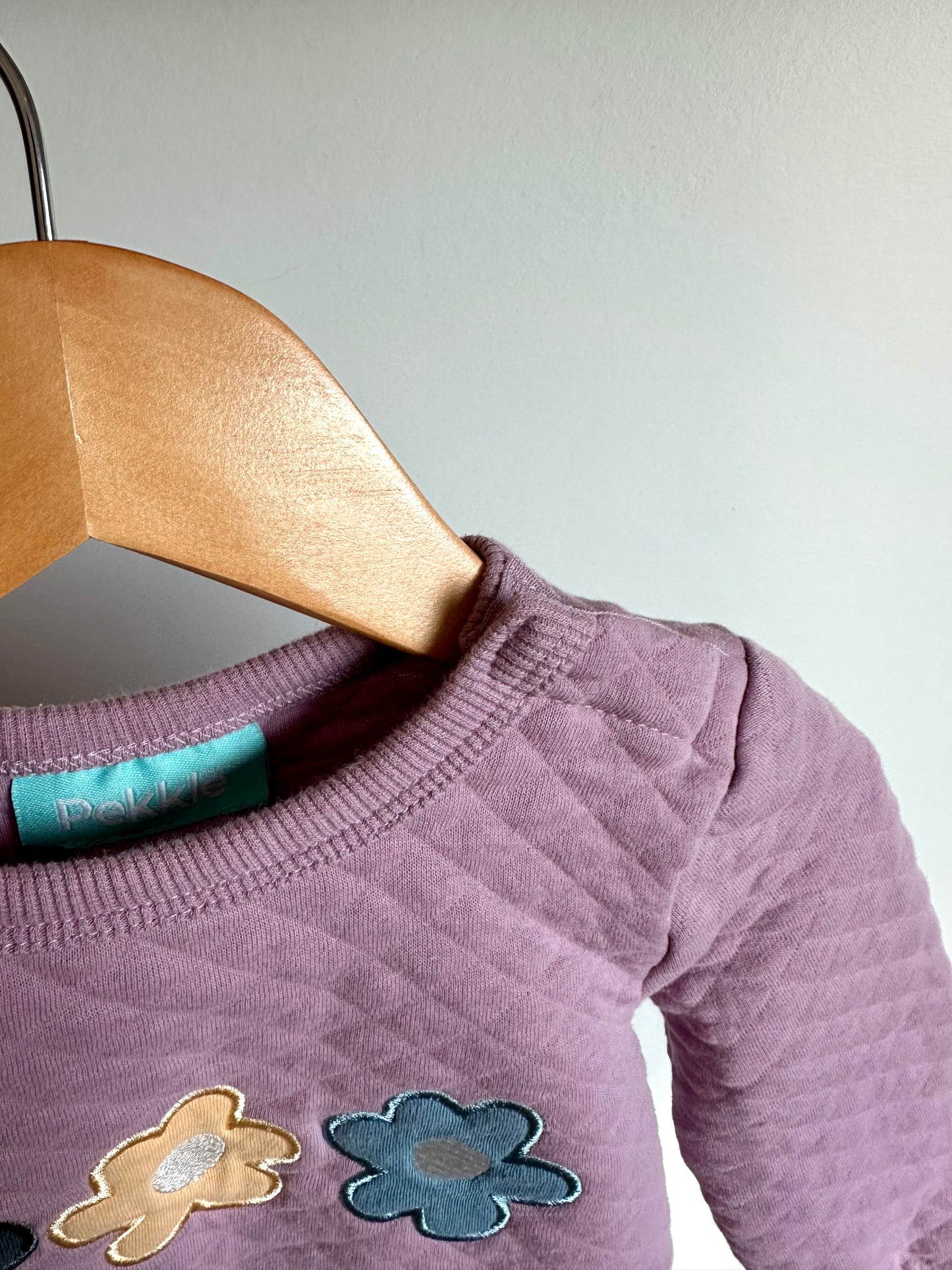 Purple Three Flower Sweater / 18m