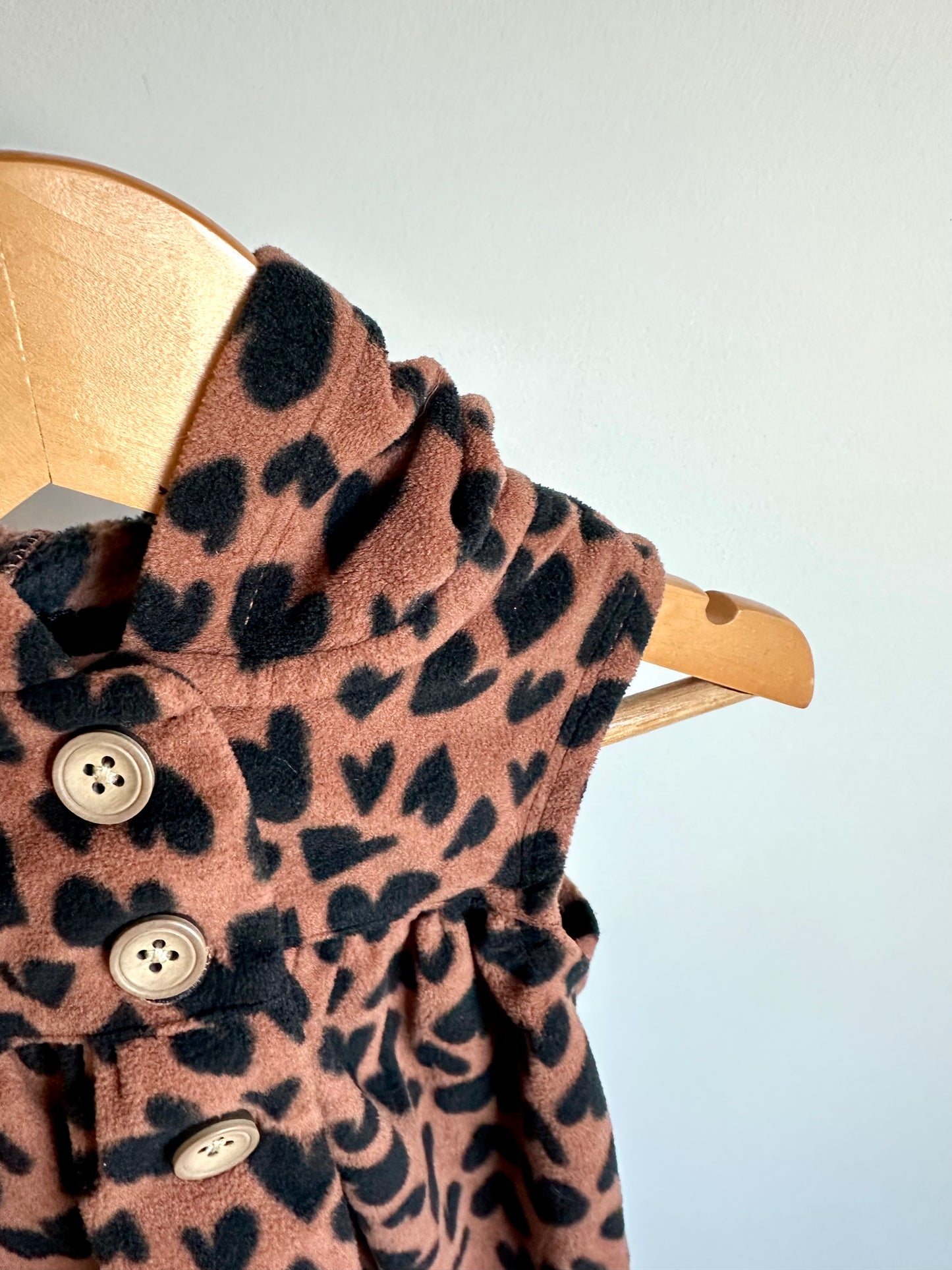 Animal Print Hood Vest / 12m