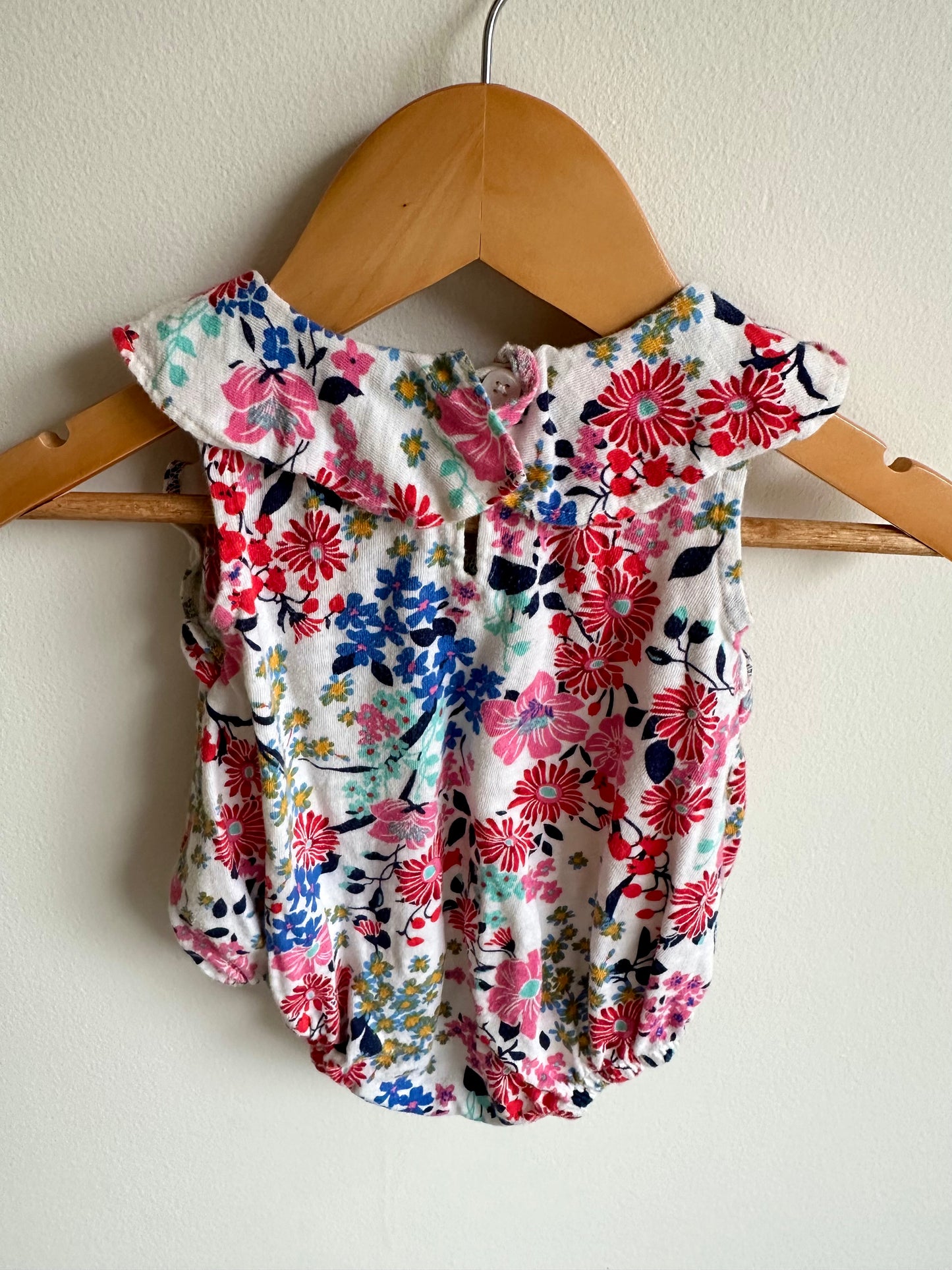 Ruffle Floral Bodysuit / 3-6m