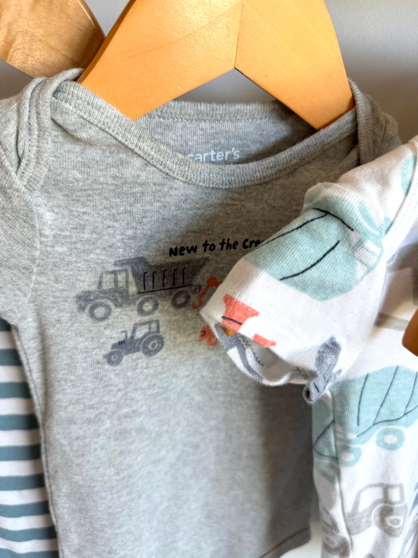 Set of 5 T-Shirt Bodysuits / 6-9m