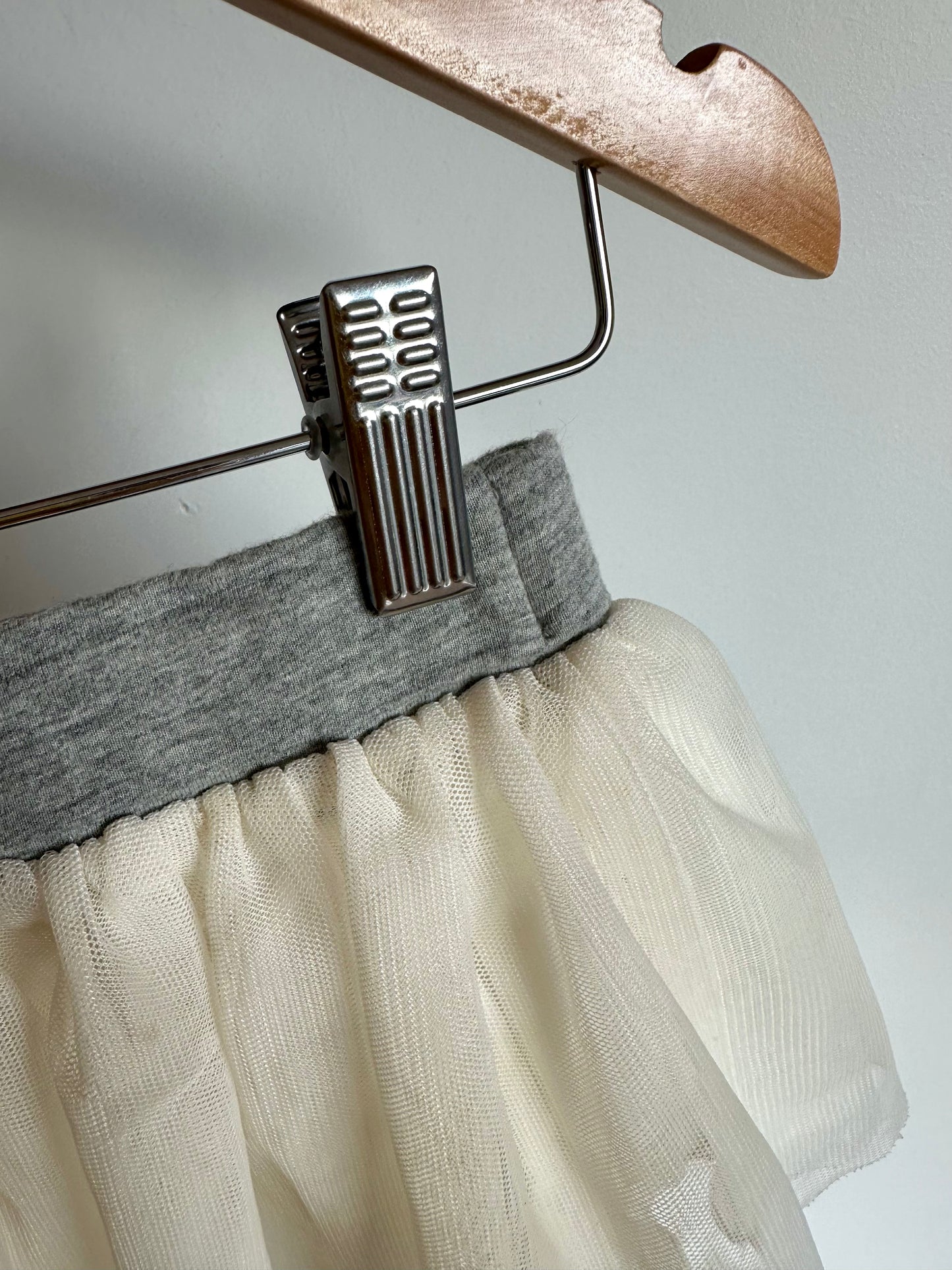 Cream Tutu Skirt with Grey Trim / 12-18m