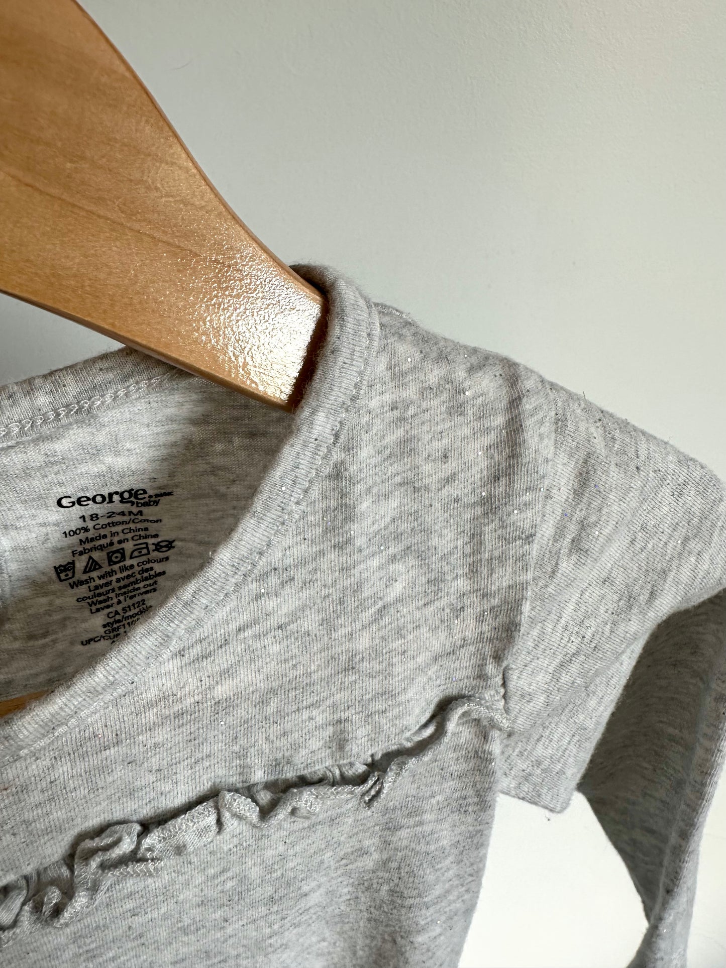 Grey Shimmer Bodysuit / 18-24m