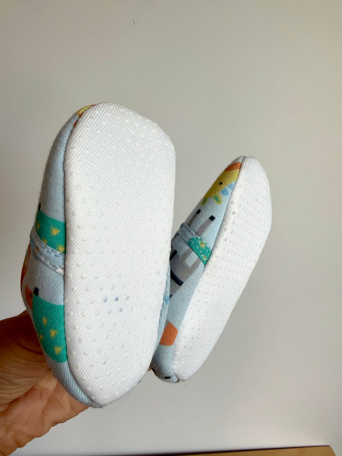 Rhino Soft Sole Shoes / 6m?