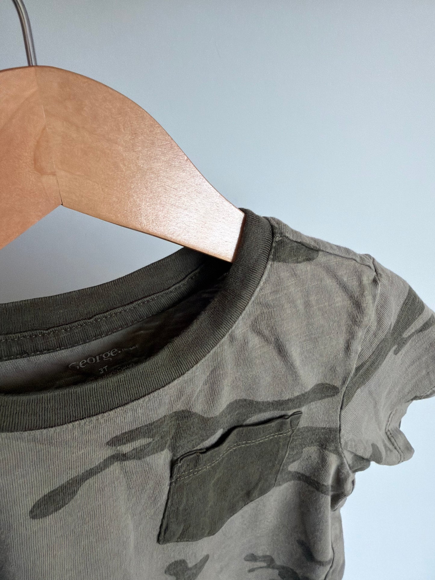 Camo Pocket T-Shirt / 3T