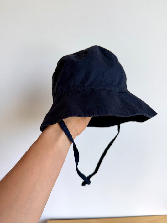 H&M Navy Bucket Hat / 2-3T