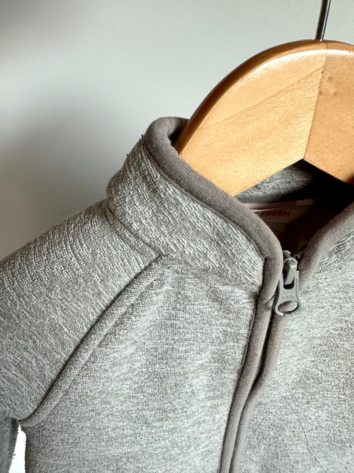 Grey Zipper Sweater with Pink Inside / 12-18m