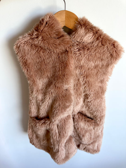 Zara Faux Fur Hooded Vest / 11-12 years