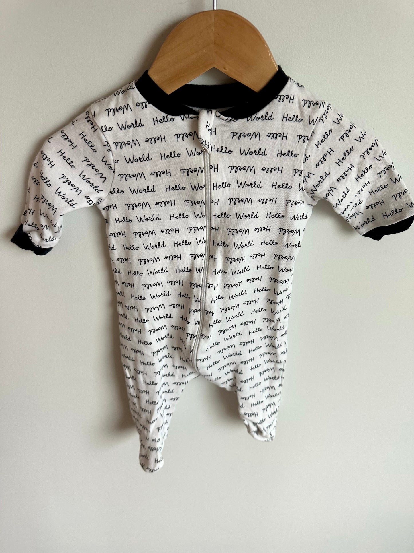 Hello World Sleeper / 0-3m