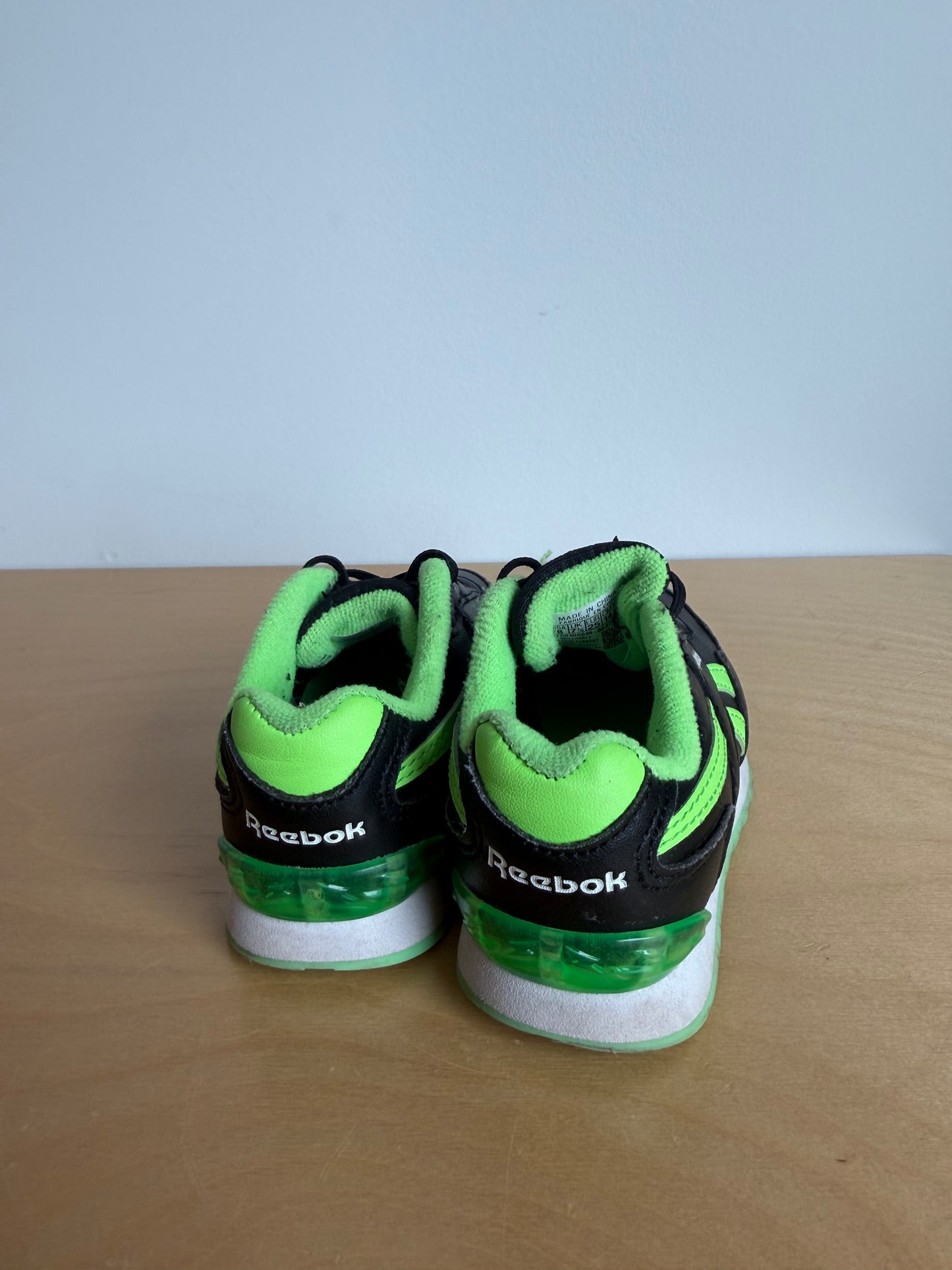 Reebok Black + Green No-Tie Sneakers / Size 8 Toddler