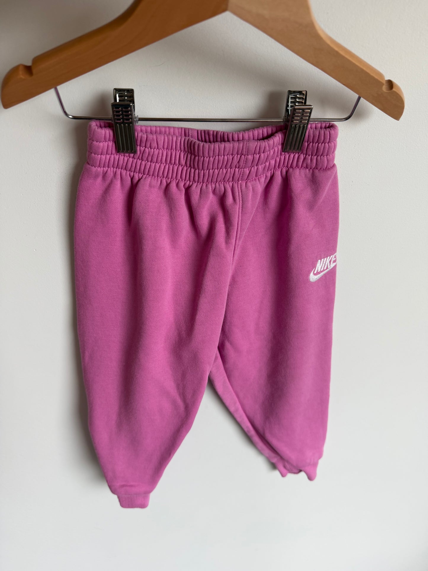 Nike Pink Sweatpants / 2-3T