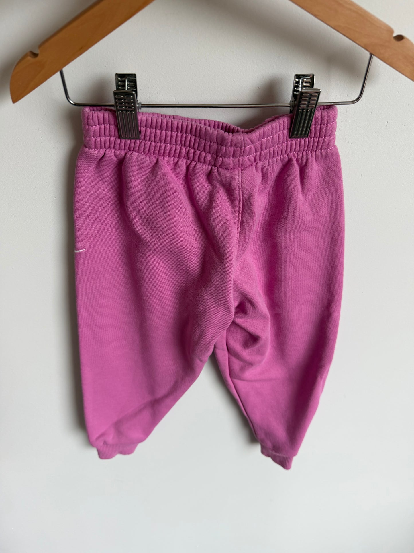 Nike Pink Sweatpants / 2-3T