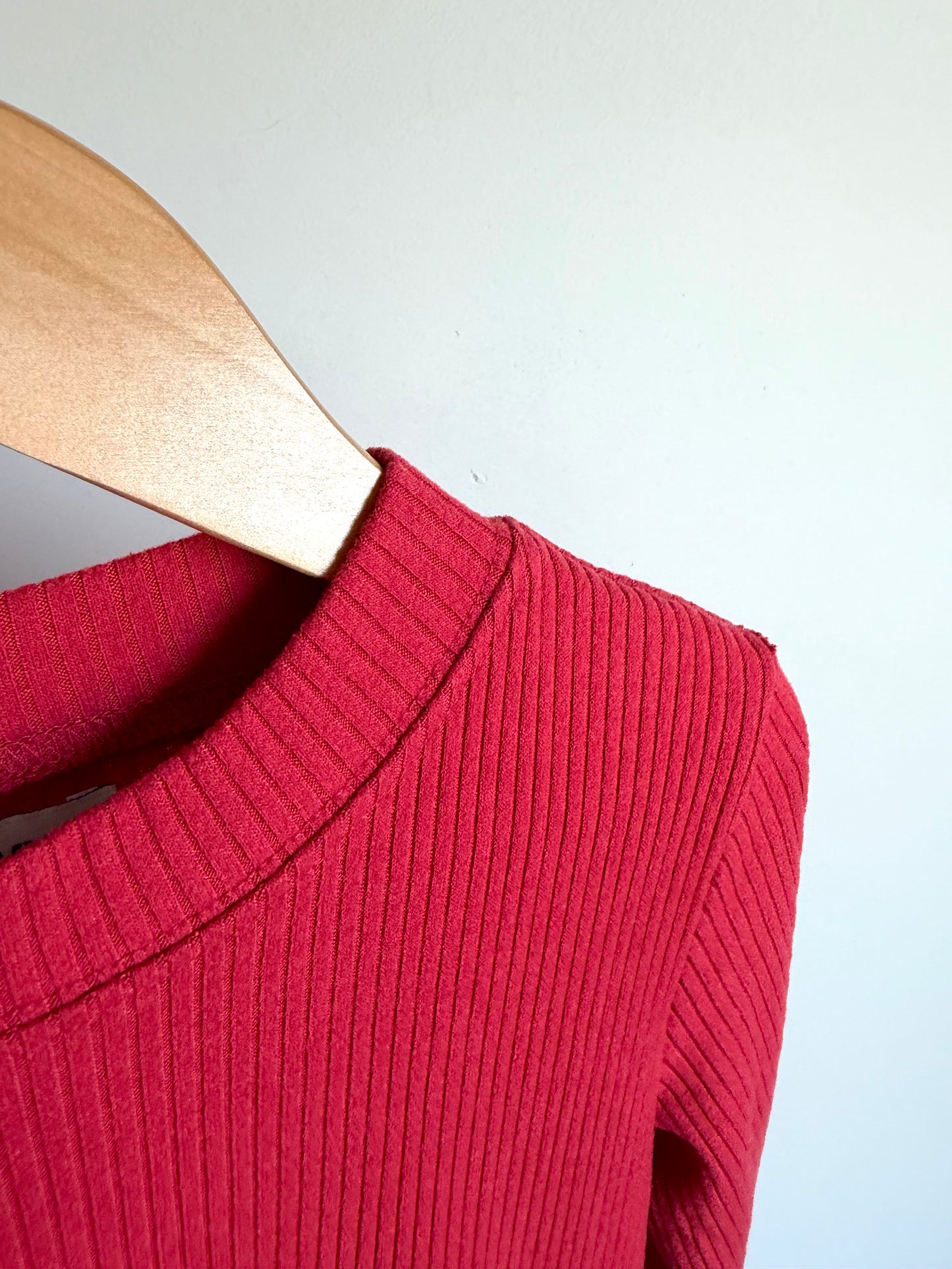 Red Adjustable Waist Dress / 6-7 years