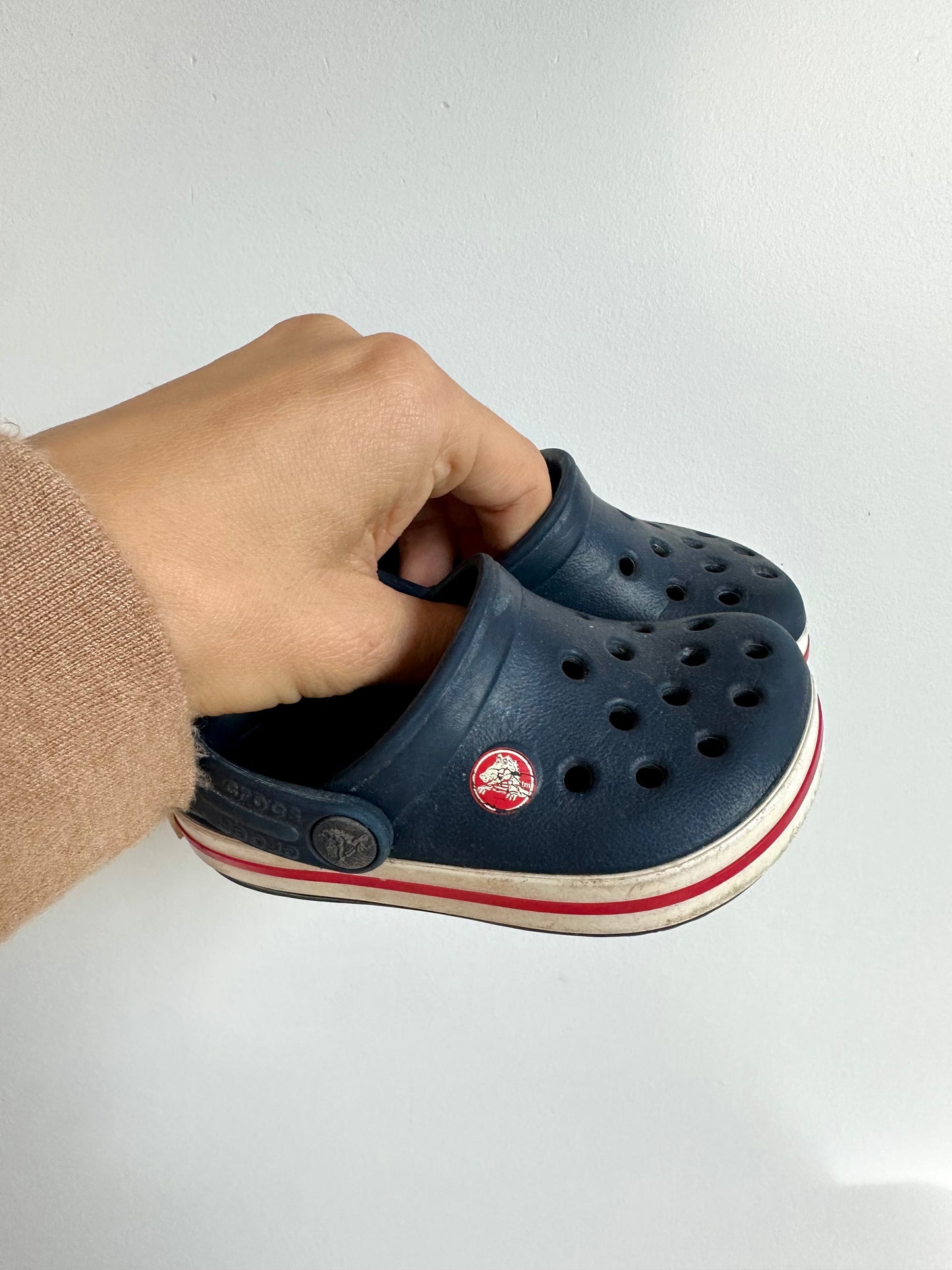 Navy Croc Sandals with Red Stripe / Size 4-5 Toddler