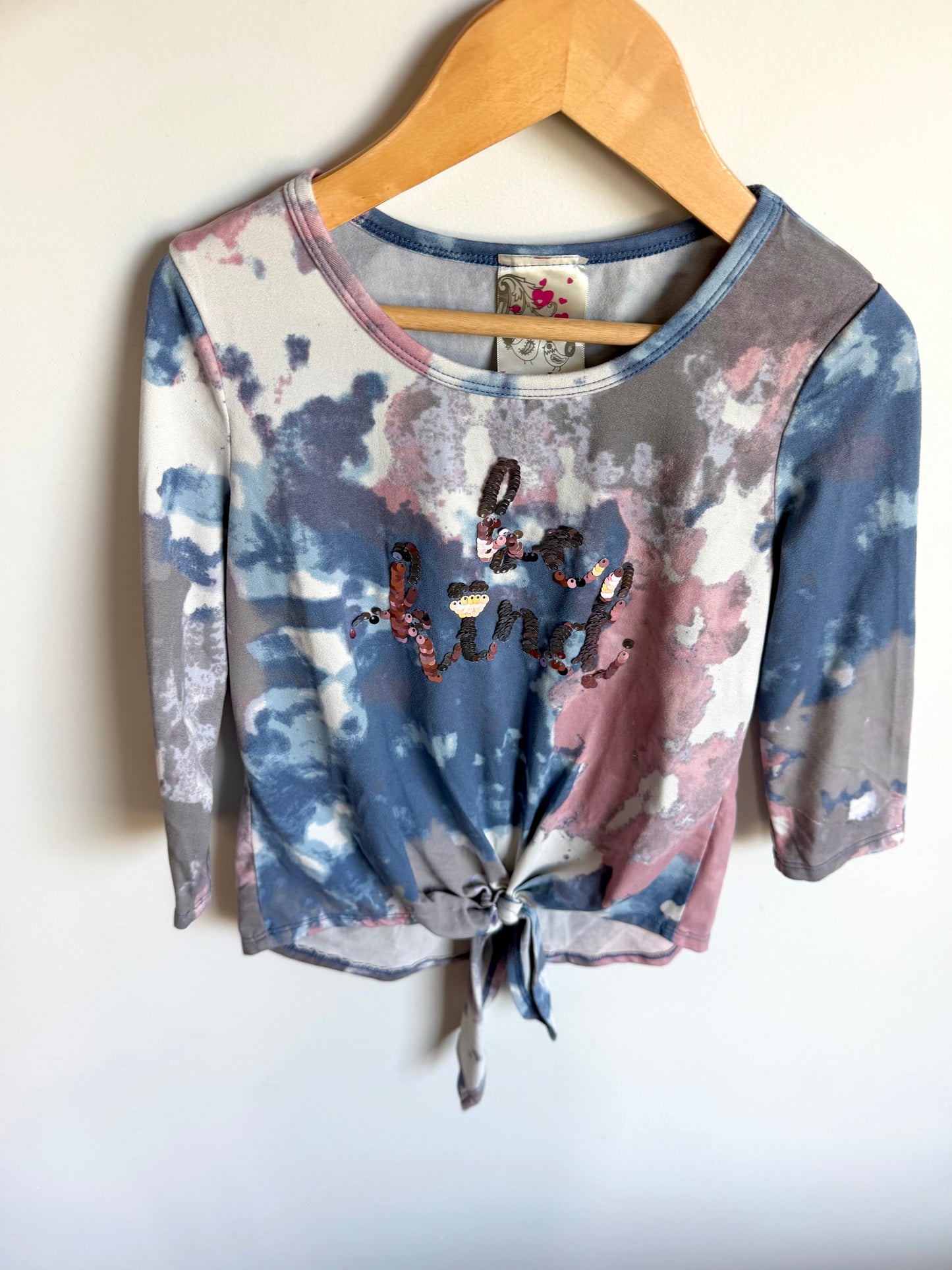 Be Kind Knotted Top / 8 years
