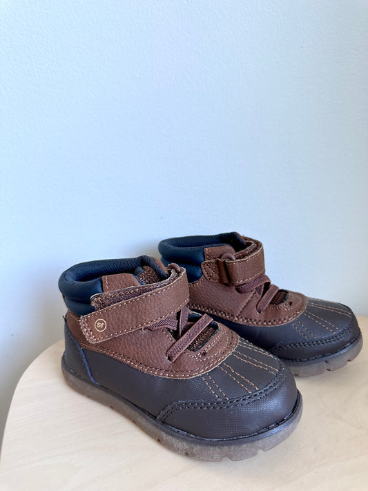 Munchin Brown Boots / Size 7 Toddler