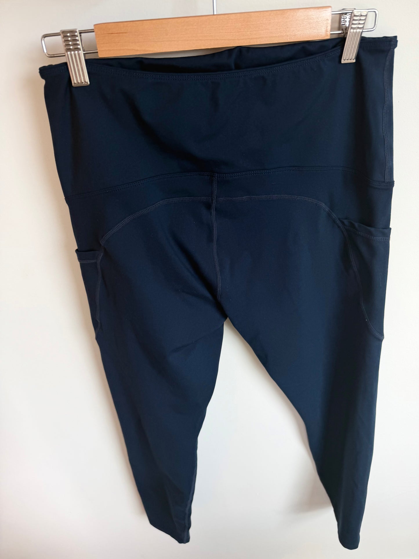 Maternity Navy Side Pockets Leggings / Large