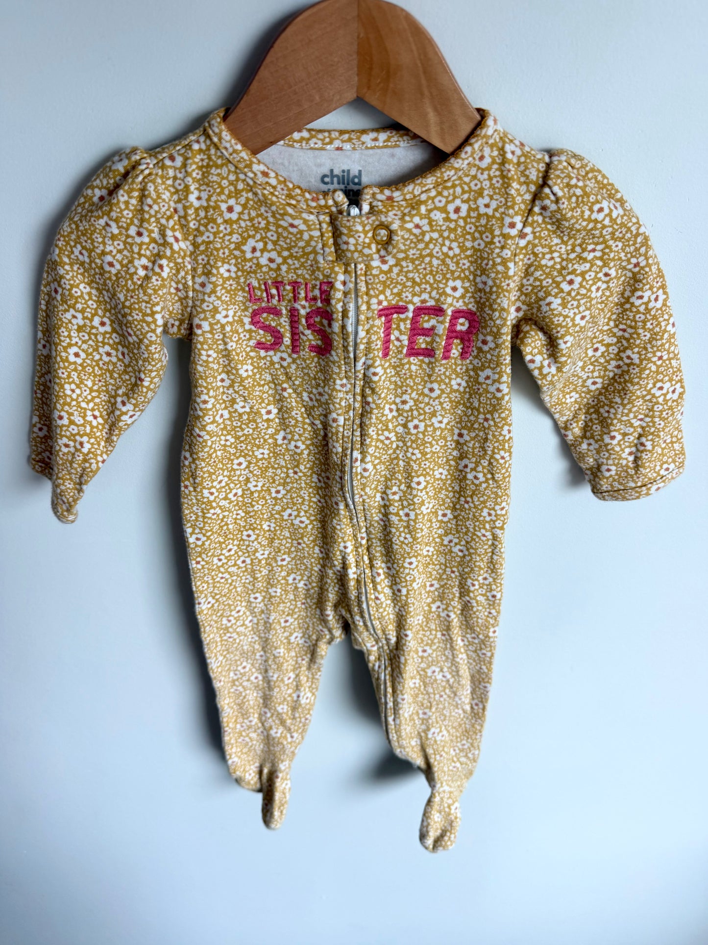 Little Sister 2 Way Sleeper / 6-9m
