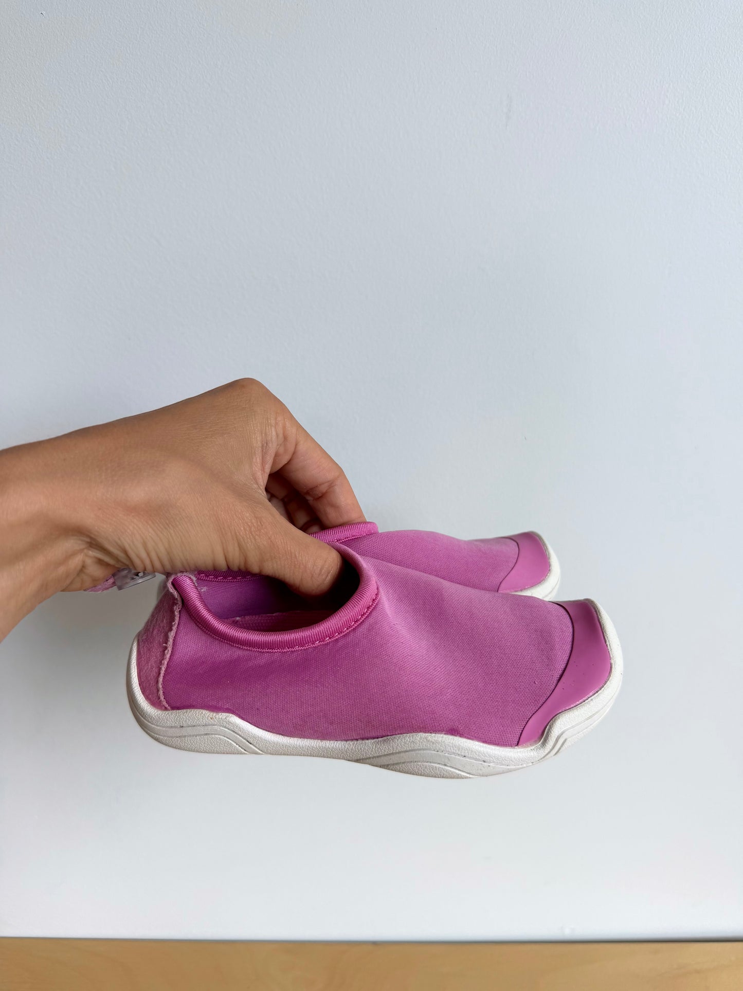 Honeysuckle Pink Water Shoes / Size 8 Toddler