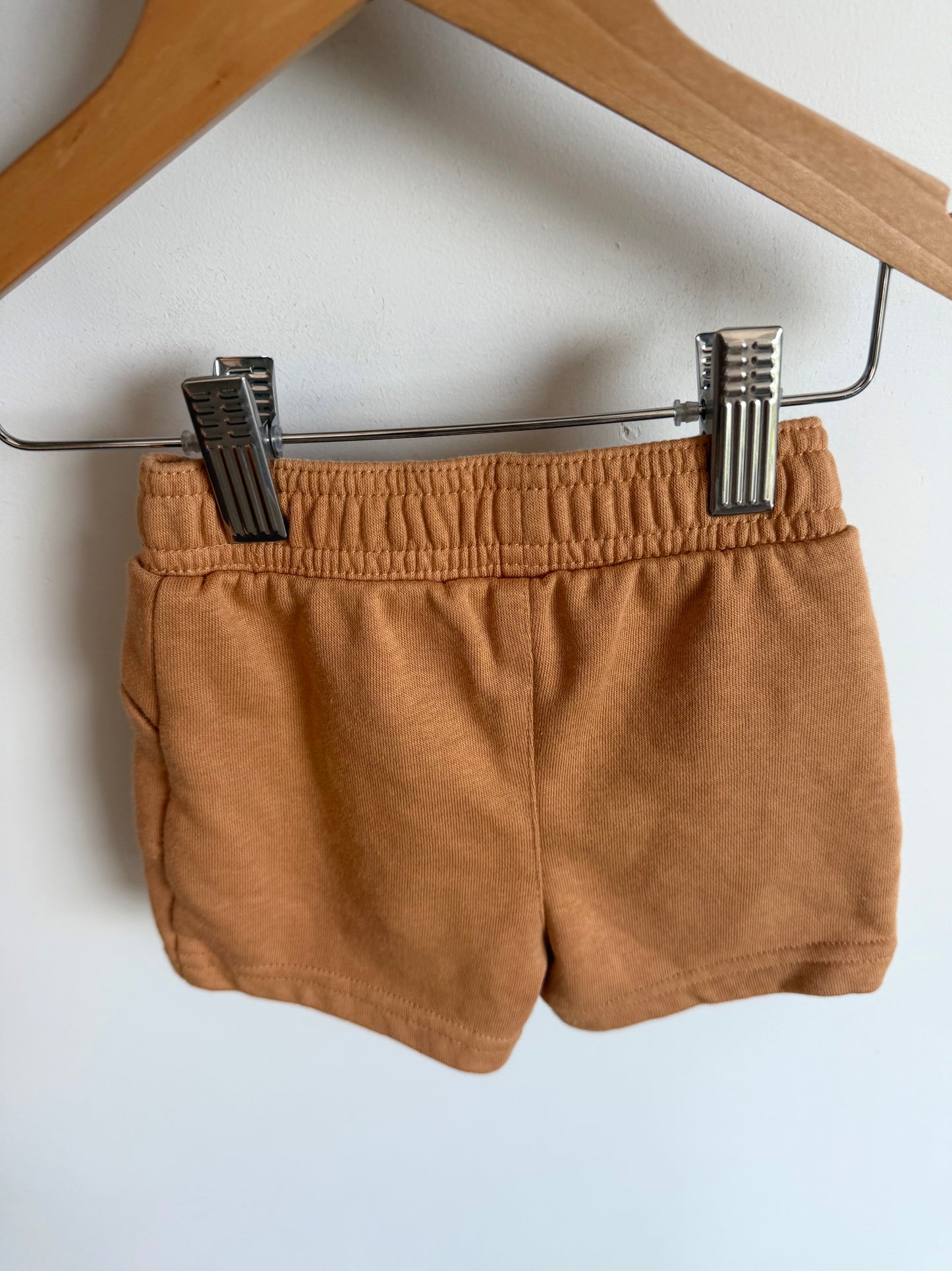 Camel Sweat Shorts / 0-3m