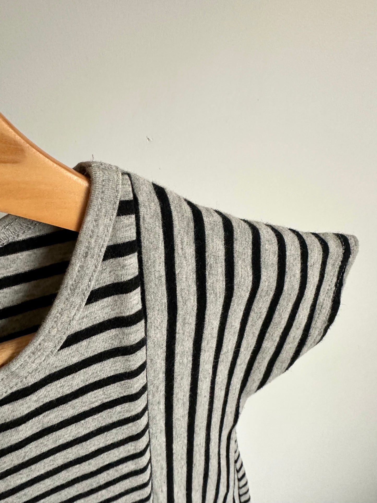 Peekaboo Beans Striped Tunic / 5 years