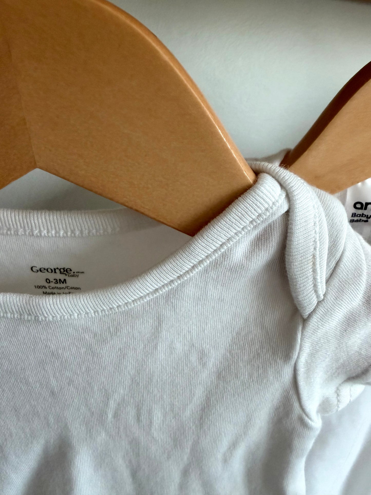 Grey, 2 White T-Shirt Bodysuits (3) / 0-3m