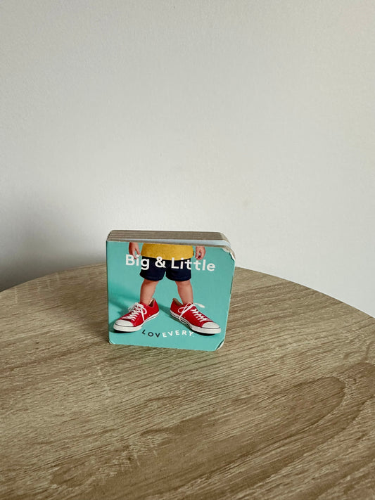 Lovevery Mini Big Little Book / 0-2 years