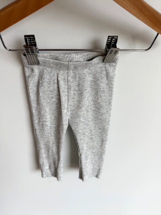 Grey Ribbed Leggings / 0-3m