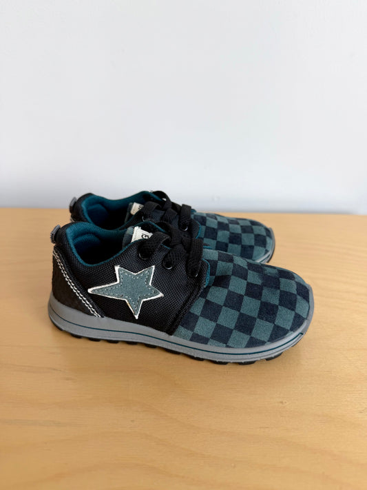 Primigi Checkered Sneakers / Size 8 Toddler