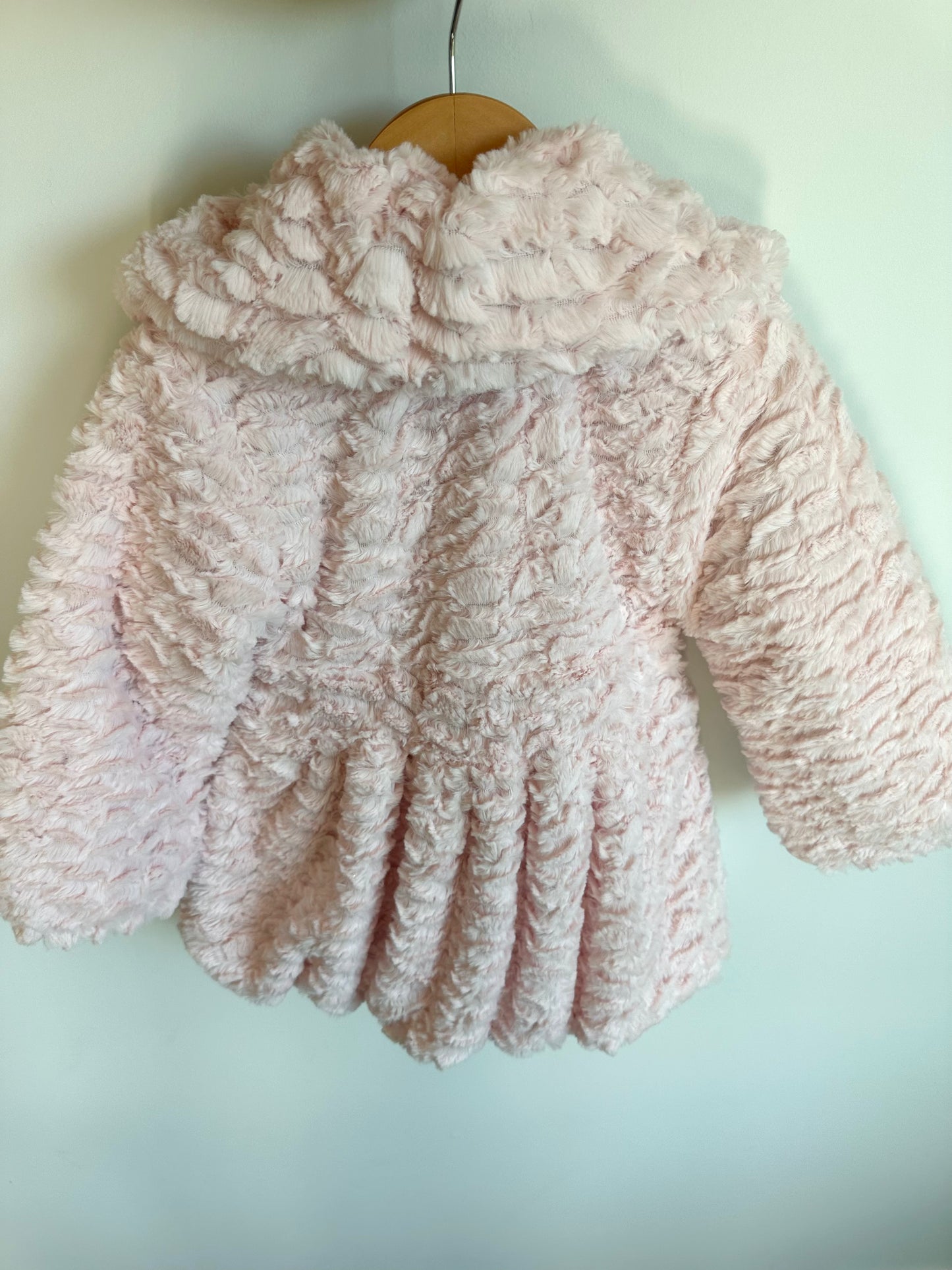 Pink Fuzzy Coat / 2-3T?
