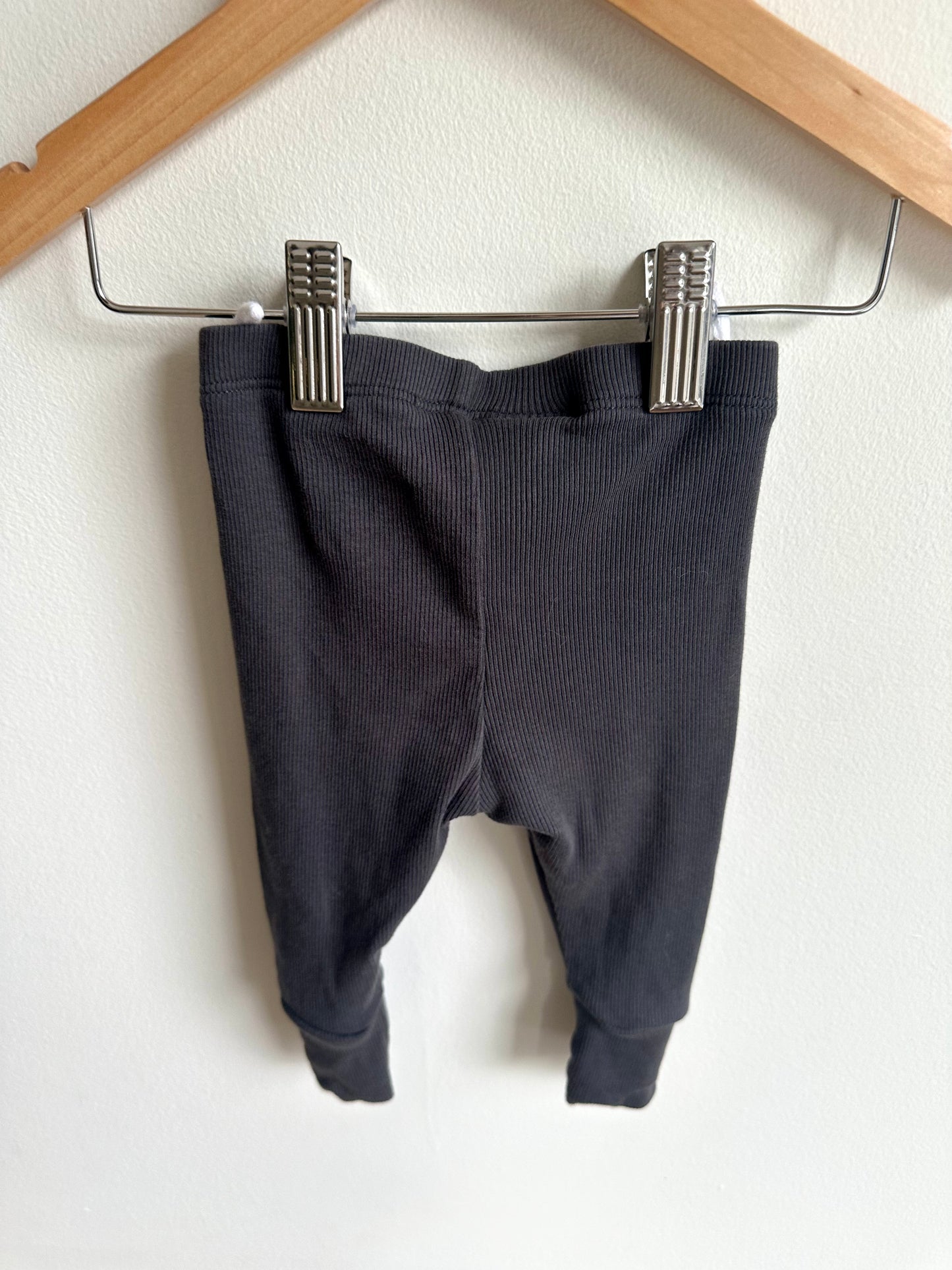 H&M Black Ribbed Pants / 2-4m