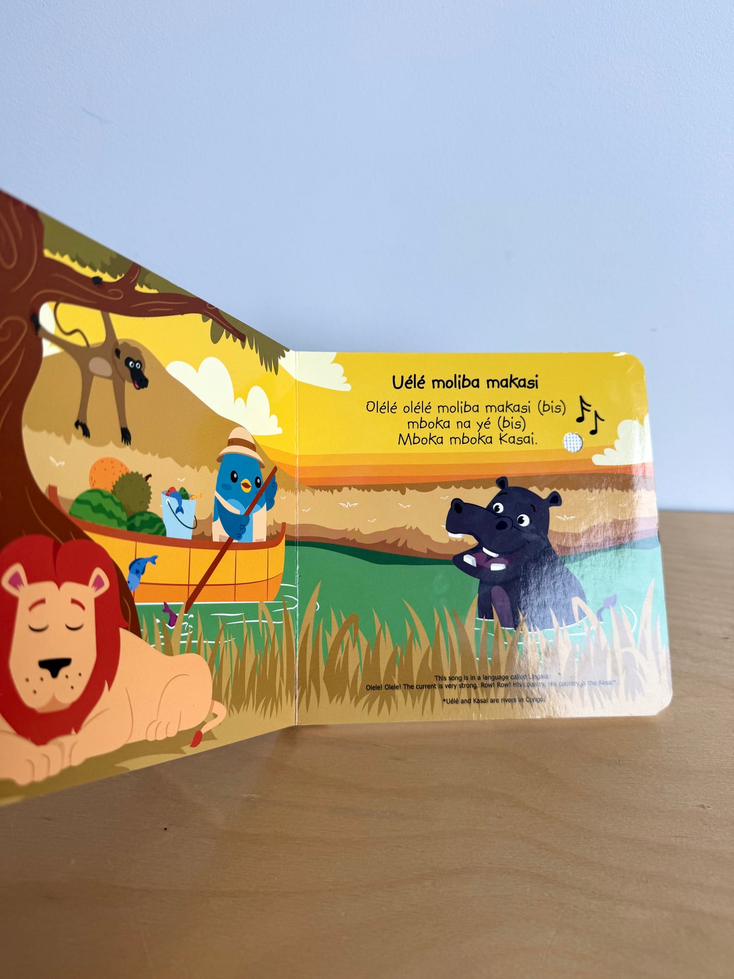 Safari Animal Sounds Book / 0-3 years