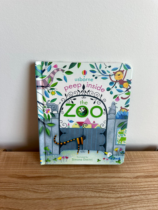 Peep Inside the Zoo Board Book / 3-5 years