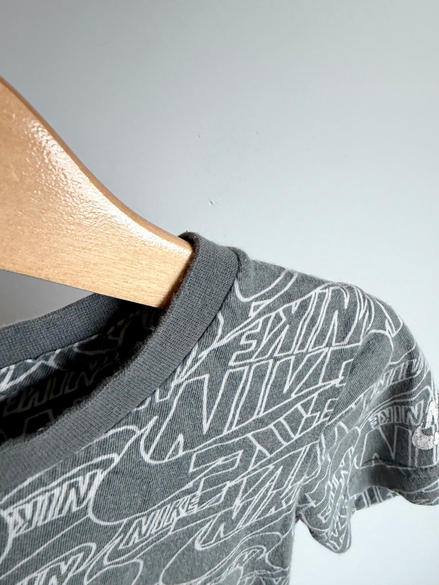 Nike Grey T-Shirt / 3-4T