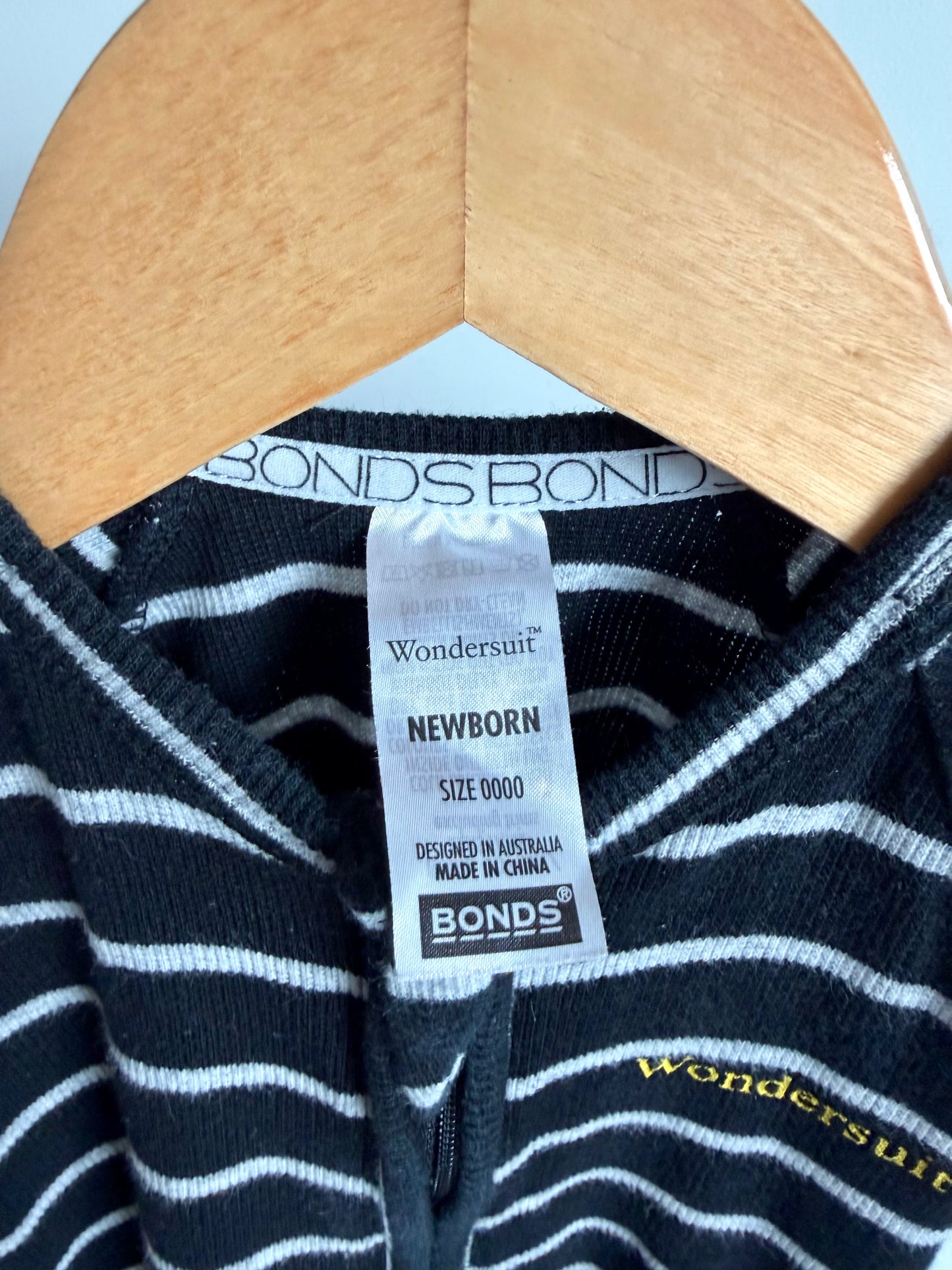Bonds Newborn Black + Grey Stripe Wondersuit / 0m (0000)