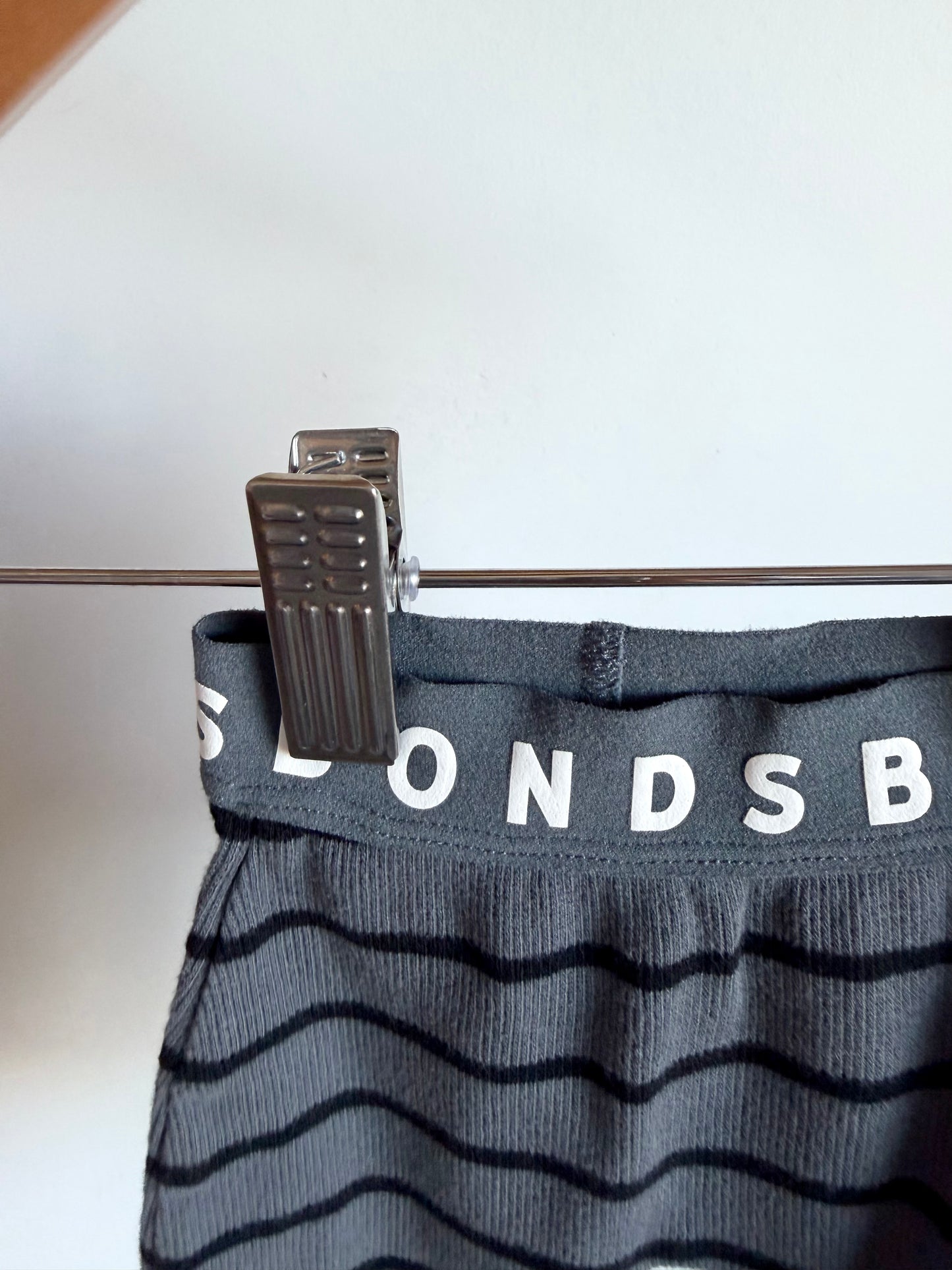Bonds Striped Grey Pants / 0m