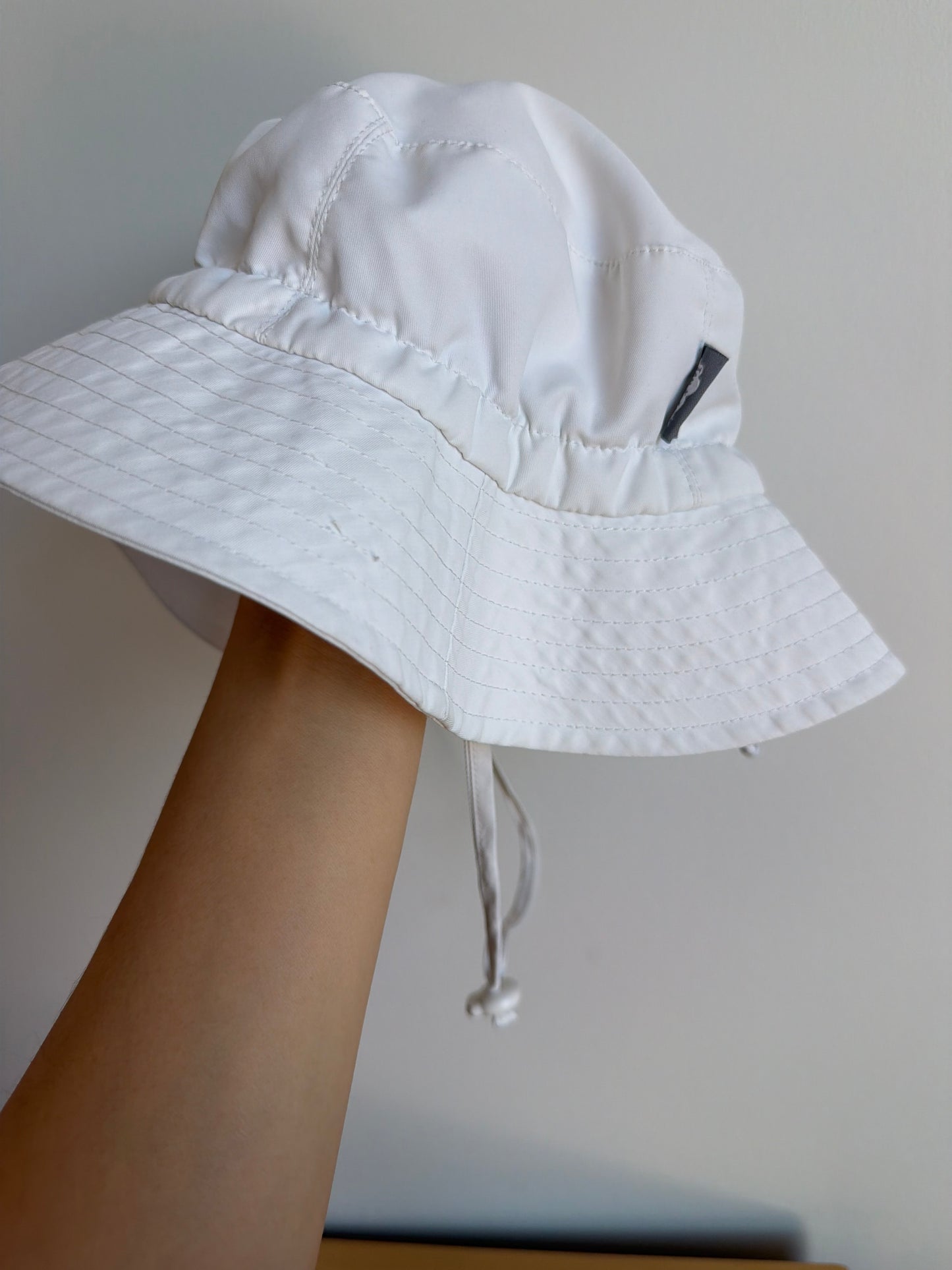 White Strap Sun Hat / 6-24m